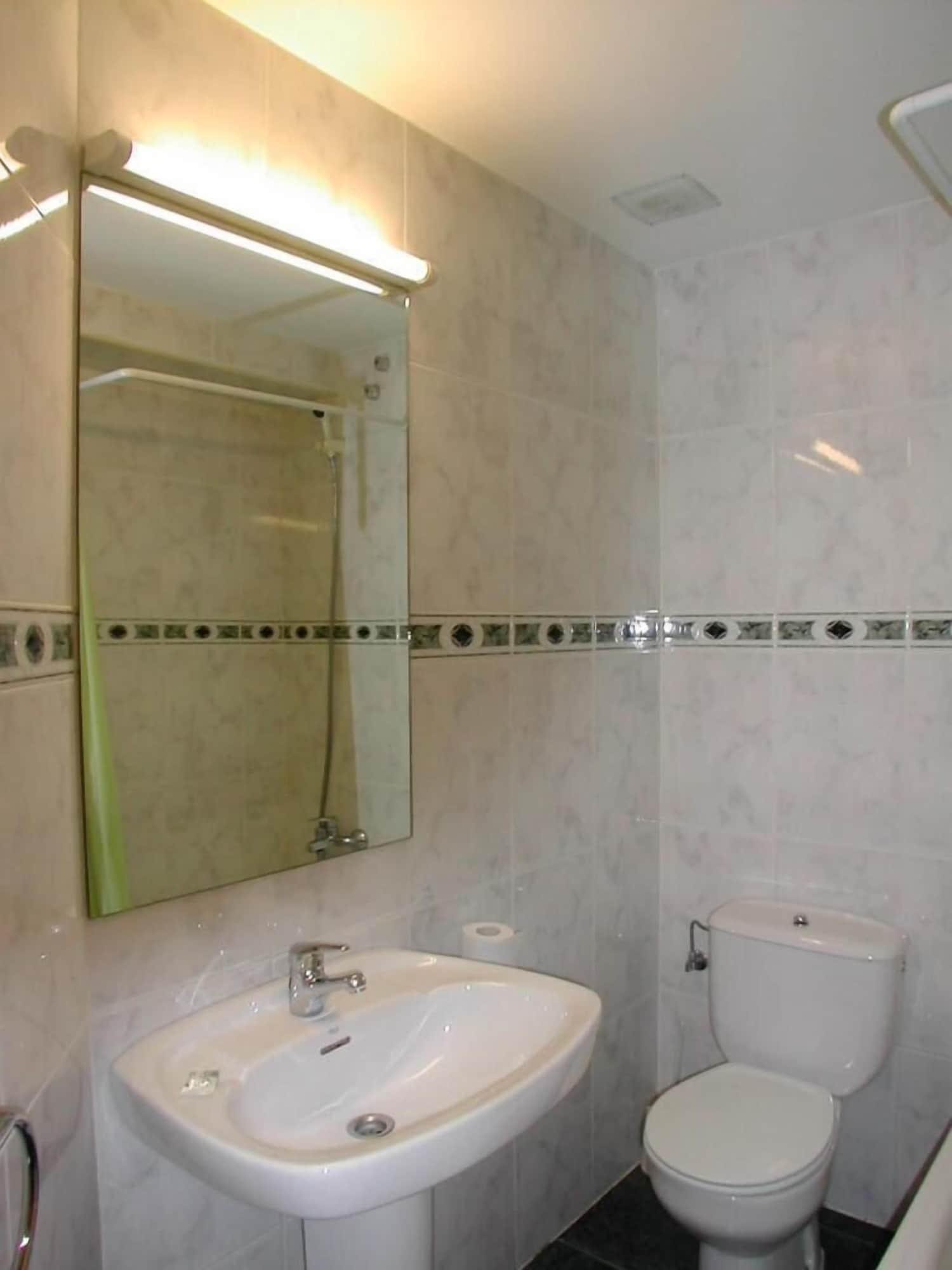 Gabarre Hotel Broto Quarto foto
